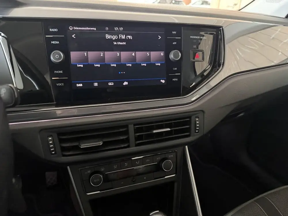 Volkswagen Polo 1.0 TSI Highline (bj 2020, automaat) uit 2020, foto 8