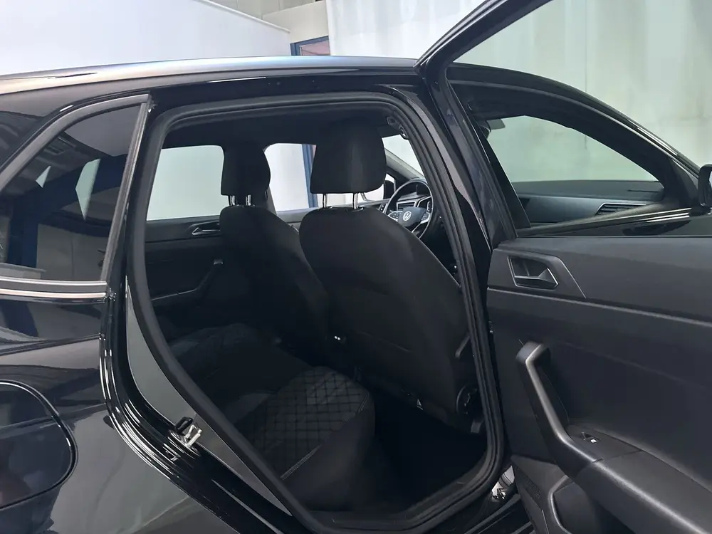 Volkswagen Polo 1.0 TSI DSG R-Line Camera Stoelverwarming Vi uit 2023, foto 17