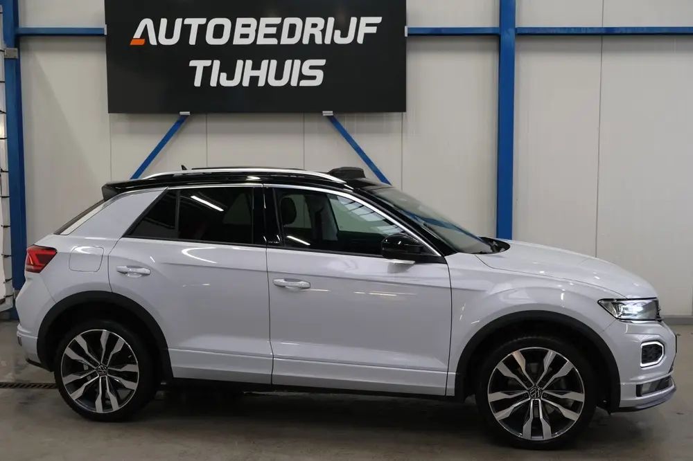 Volkswagen T-Roc 1.5 TSI Sport Business R-Line Automaat - Ai uit 2021, foto 2