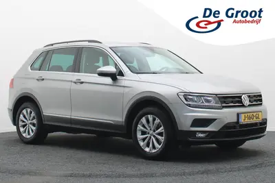 Volkswagen Tiguan 1.5 TSI Comfortline Navigatie, ACC, Apple uit 2020