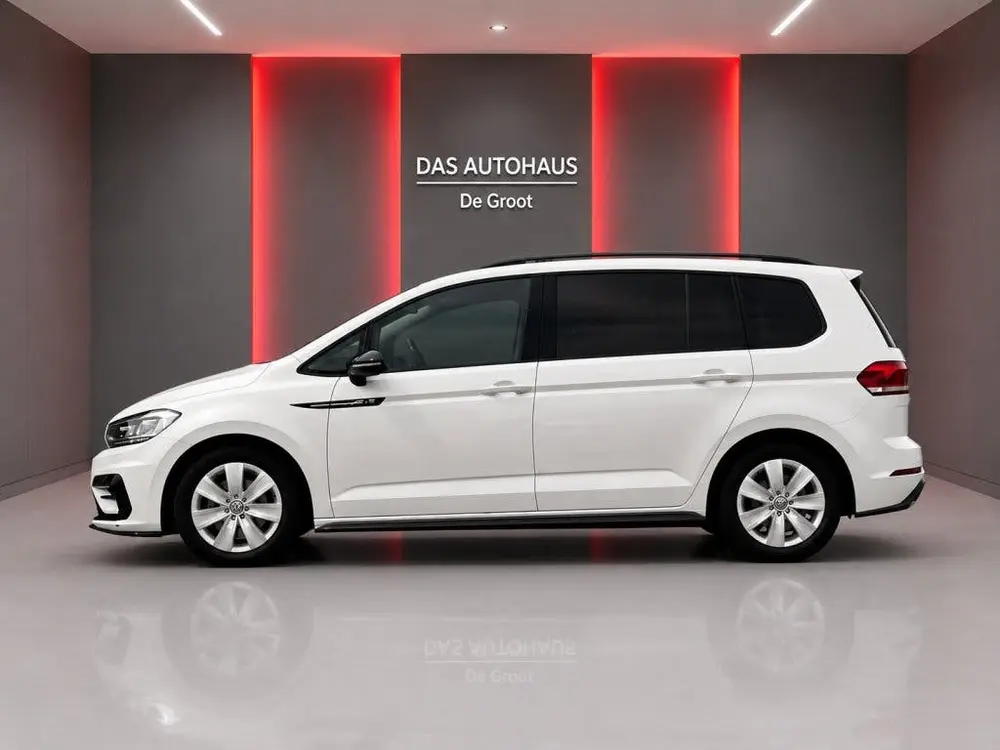 Volkswagen Touran 1.5 TSI 150pk DSG R-Line Black Style 7p. | uit 2020, foto 6