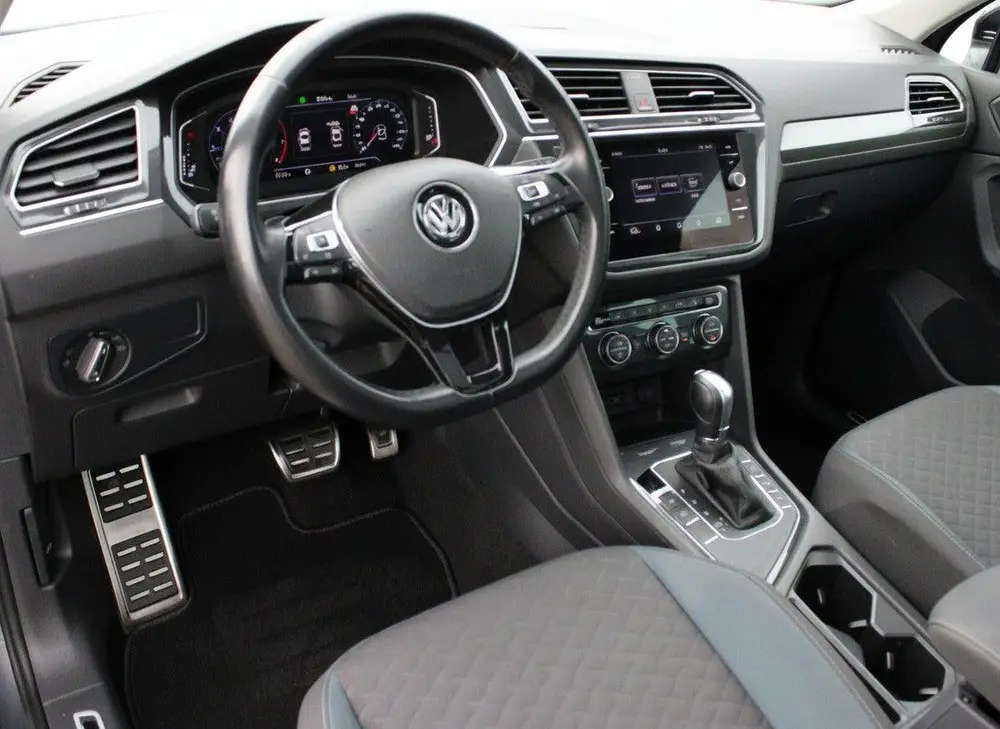 Volkswagen TIGUAN 1.5 TSI ACT IQ I VIRTUAL I CARPPLAY I PANO uit 2019, foto 12