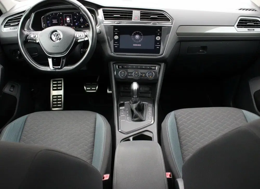 Volkswagen TIGUAN 1.5 TSI ACT IQ I VIRTUAL I CARPPLAY I PANO uit 2019, foto 3