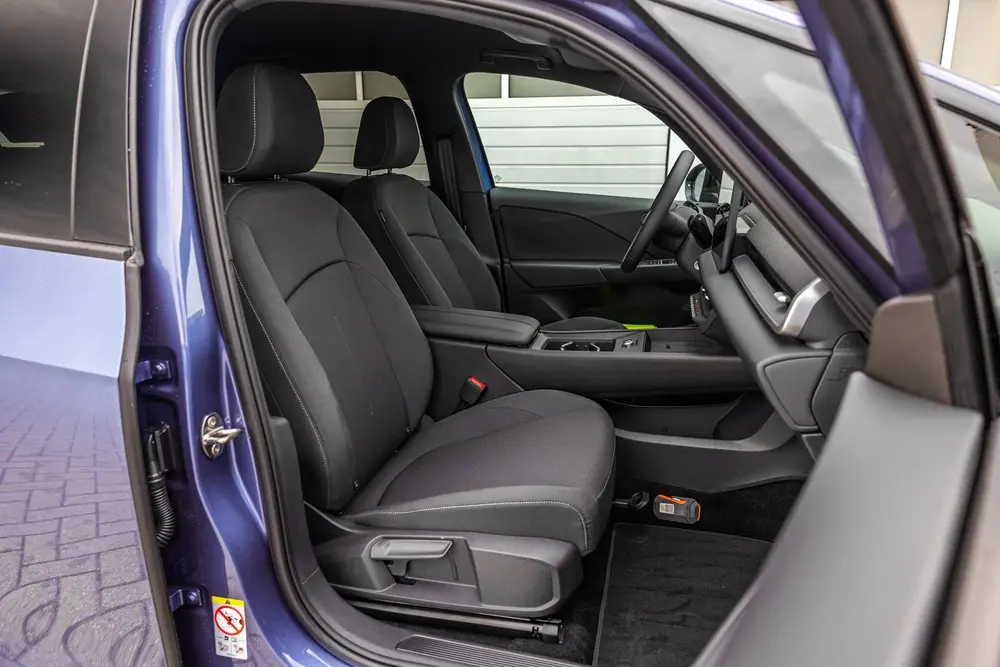 Volkswagen ID.3 Neo 170pk Life 50 kWh | Steunhaak | Navigati uit 2026, foto 14