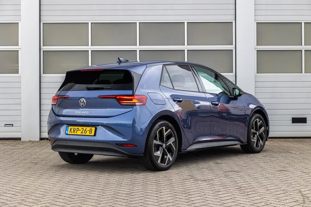 Volkswagen ID.3 Neo 170pk Life 50 kWh | Steunhaak | Navigati uit 2026, foto 2