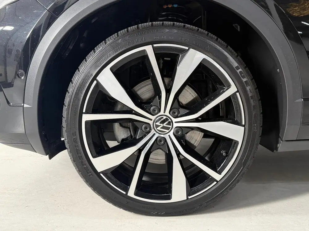 Volkswagen T-Roc 1.5 T-roc*Pano*Camera*Lage KM* uit 2025, foto 9