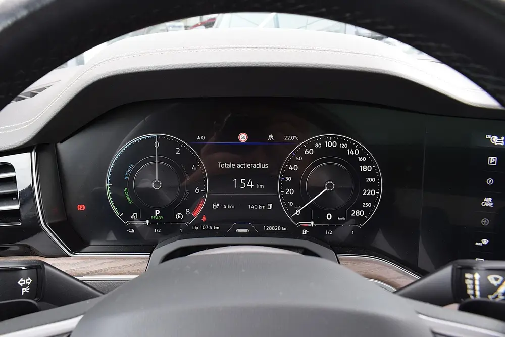 Volkswagen Touareg 3.0 TSi eHybrid 4MOTION | Trekhaak | Luch uit 2020, foto 16