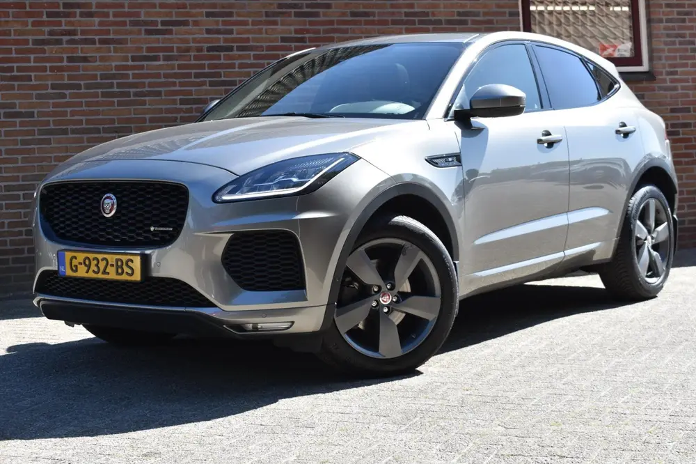 Jaguar E-Pace 2.0 D150 R-Dynamic S '19 Pano Navi Clima Cruis uit 2019