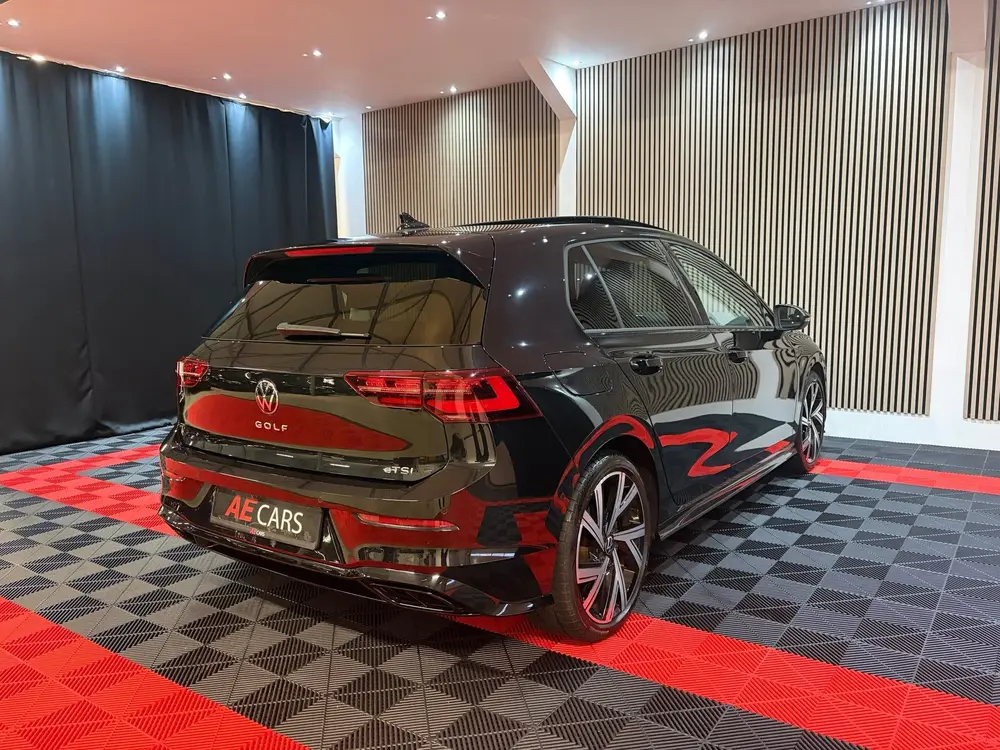 Volkswagen Golf 1.5 eTSI R-Line Business Pano|Matrix led|Hud uit 2023, foto 19