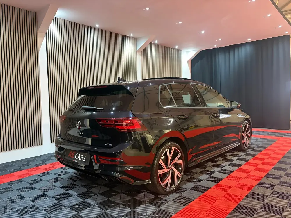 Volkswagen Golf 1.5 eTSI R-Line Business Pano|Matrix led|Hud uit 2023, foto 6