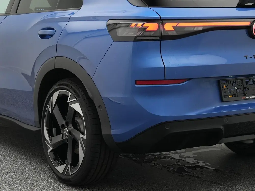 Volkswagen T-Roc 1.5 TSI DSG R-Line 150PK Automaat | Matrix uit 2025, foto 16