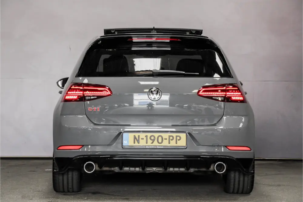 Volkswagen Golf 2.0 TSI GTI TCR |Pano|19inch|Carplay|LedPlus uit 2019, foto 5