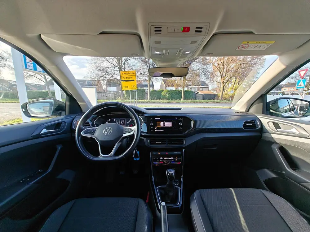 Volkswagen T-Cross 1.0 TSI Style | Org NL | LED verlichting uit 2022, foto 16