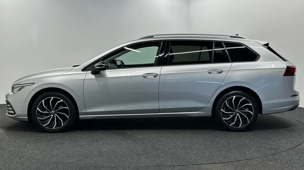 Volkswagen Golf Variant 1.0 eTSI Life CAMERA CARPLAY NAVI CR uit 2021, foto 8