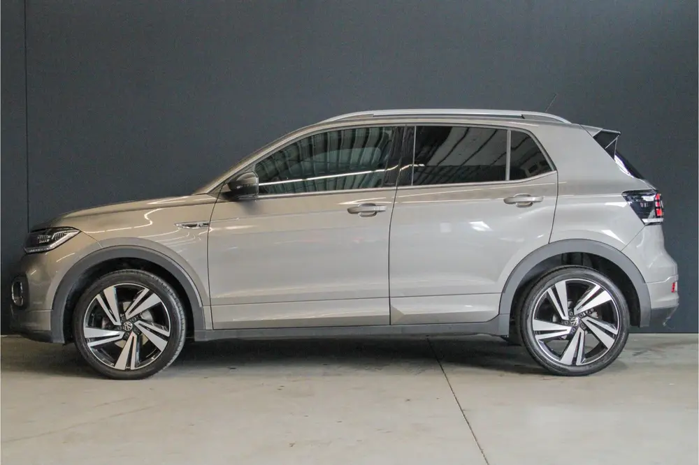 Volkswagen T-Cross 1.0 TSI Style Business R |digital dashboa uit 2020, foto 15