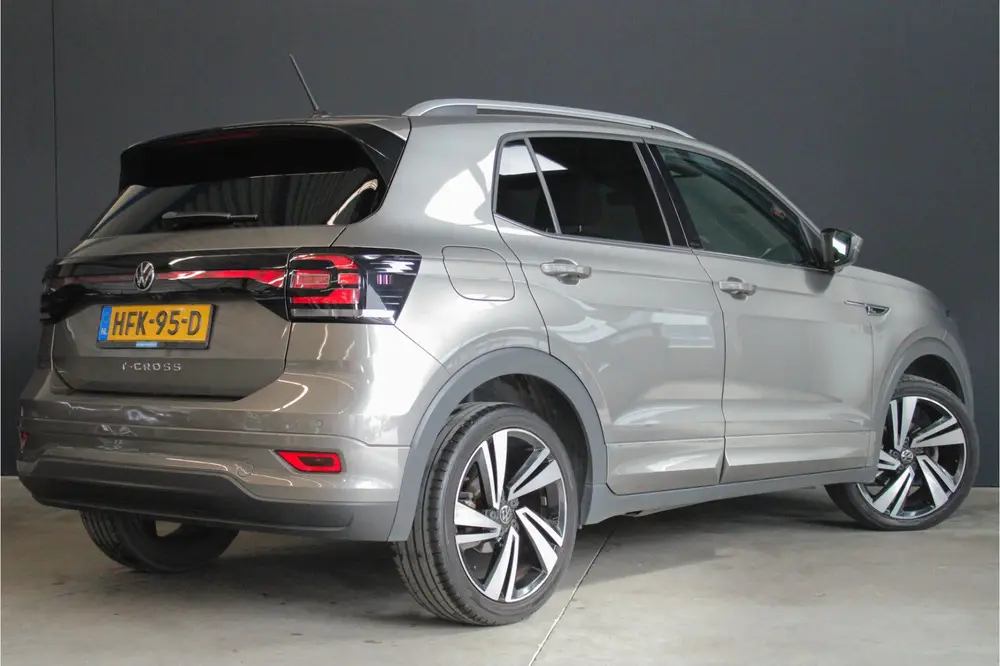 Volkswagen T-Cross 1.0 TSI Style Business R |digital dashboa uit 2020, foto 3