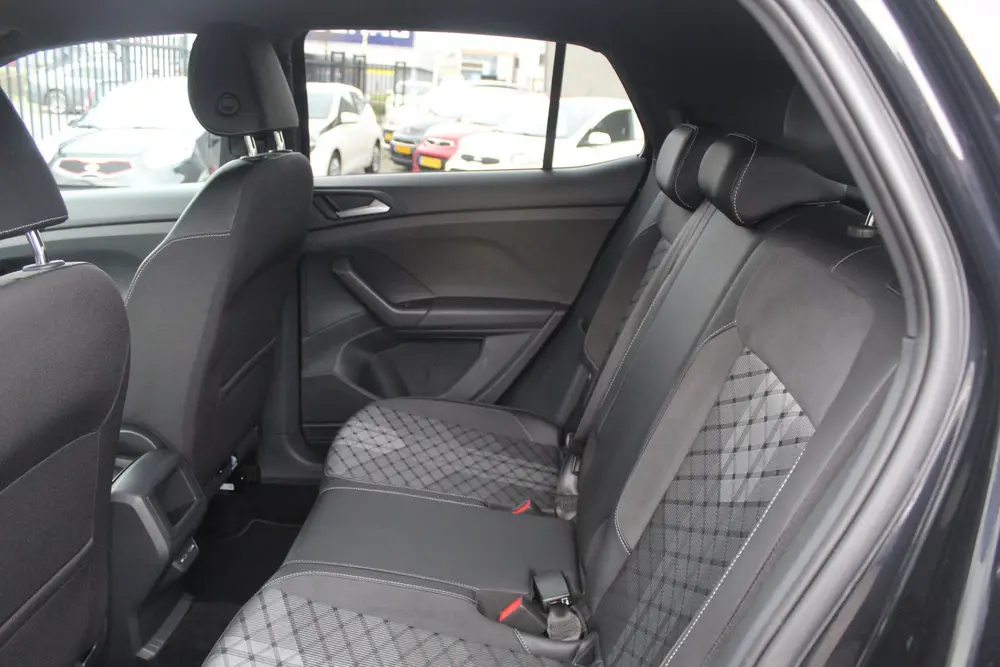 Volkswagen T-Cross 1.5 TSI R-Line DSG/IQ Light/Navigatie/Vir uit 2025, foto 13