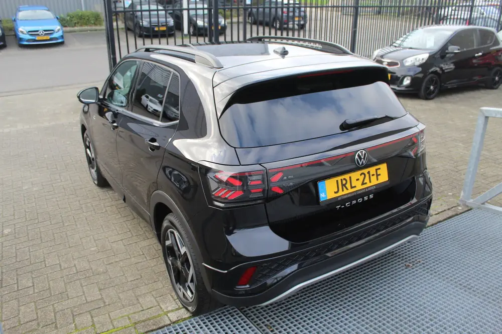 Volkswagen T-Cross 1.5 TSI R-Line DSG/IQ Light/Navigatie/Vir uit 2025, foto 3
