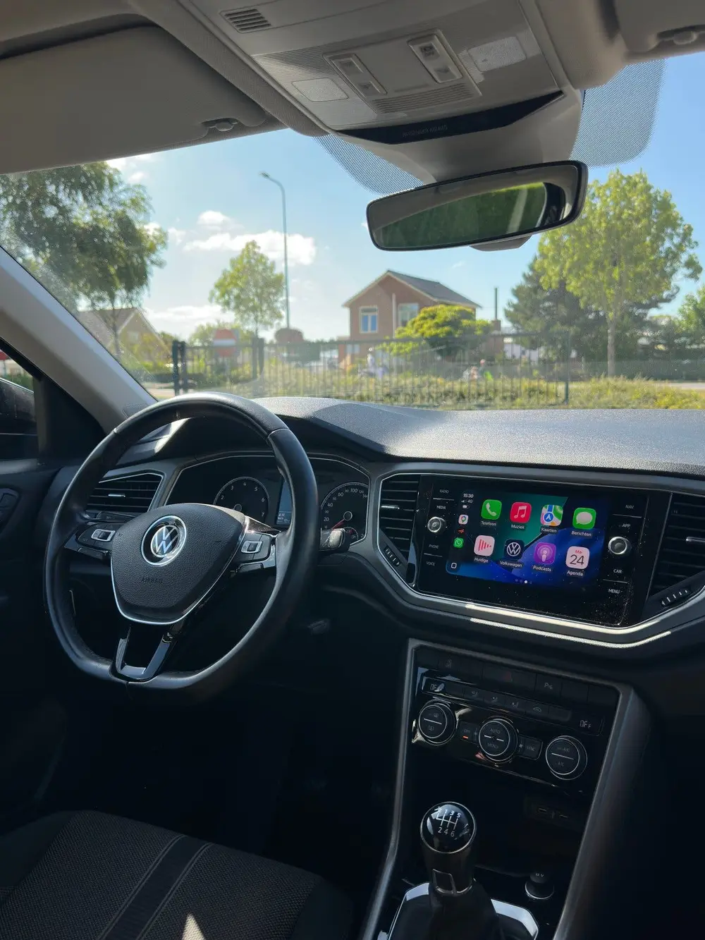 Volkswagen T-Roc 1.0 TSI / Style navigatie / 110pk / NL auto uit 2021, foto 14