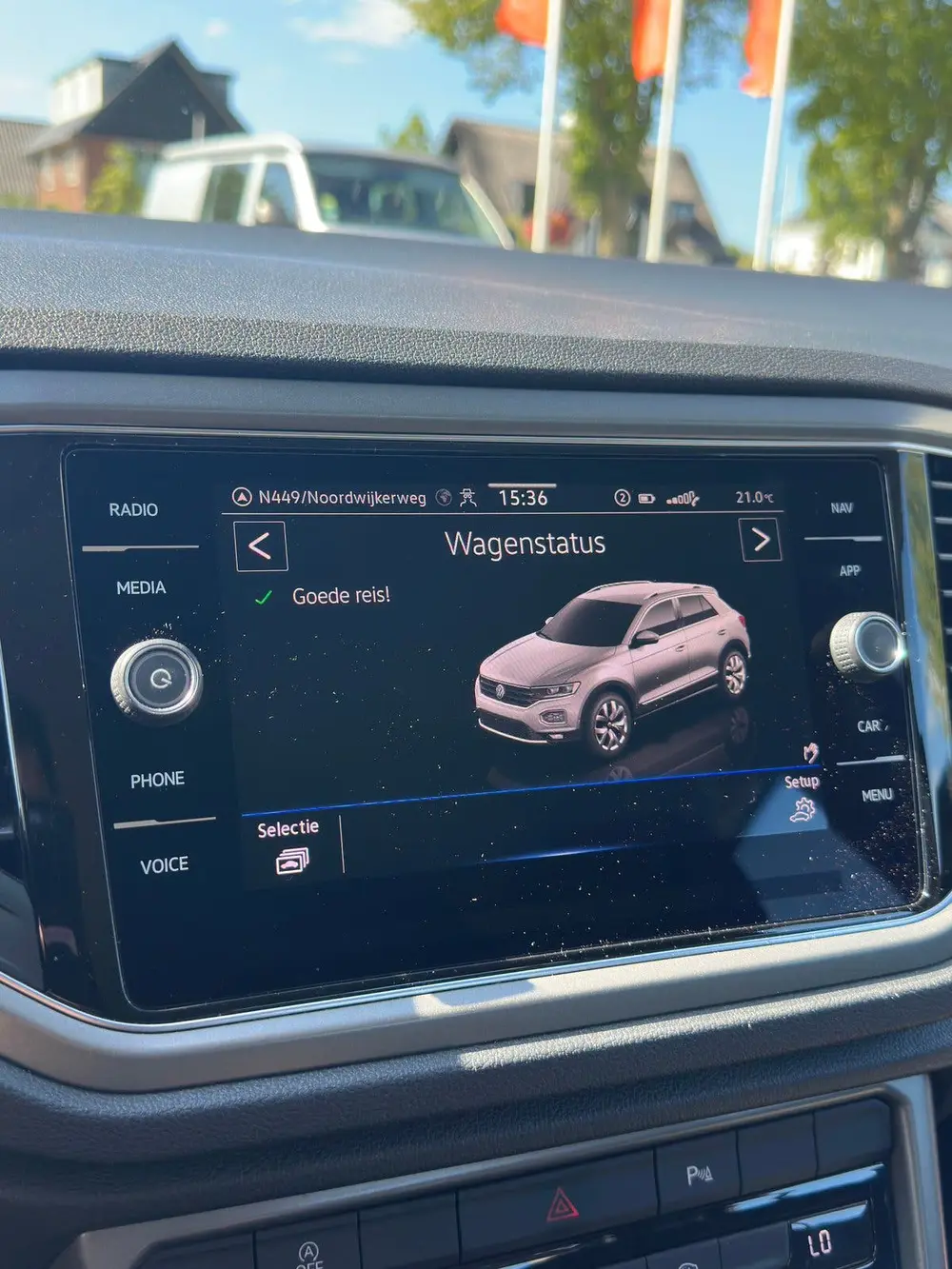 Volkswagen T-Roc 1.0 TSI / Style navigatie / 110pk / NL auto uit 2021, foto 19