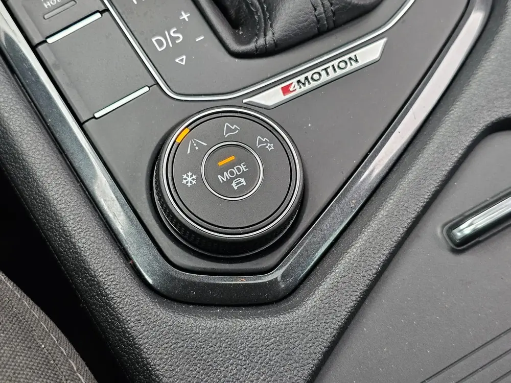 Volkswagen Tiguan 2.0 TSI 4MOTION Highline | Automaat | Pano uit 2019, foto 19