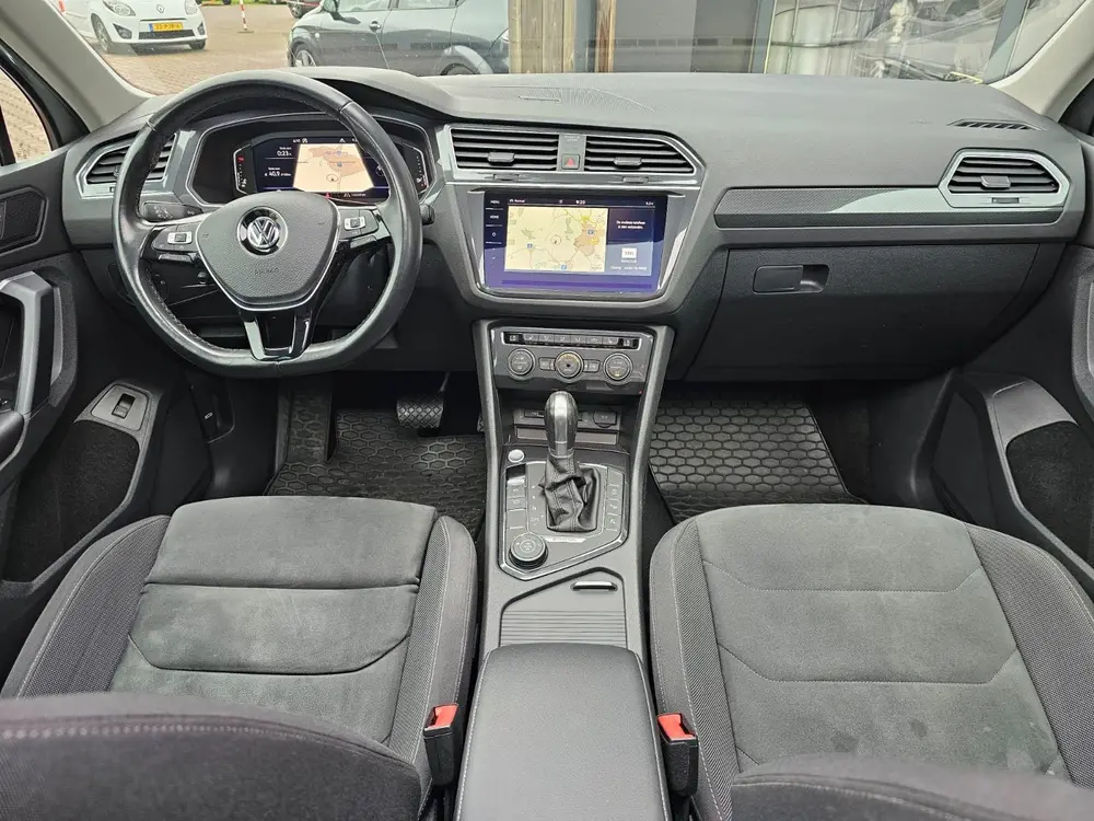 Volkswagen Tiguan 2.0 TSI 4MOTION Highline | Automaat | Pano uit 2019, foto 5