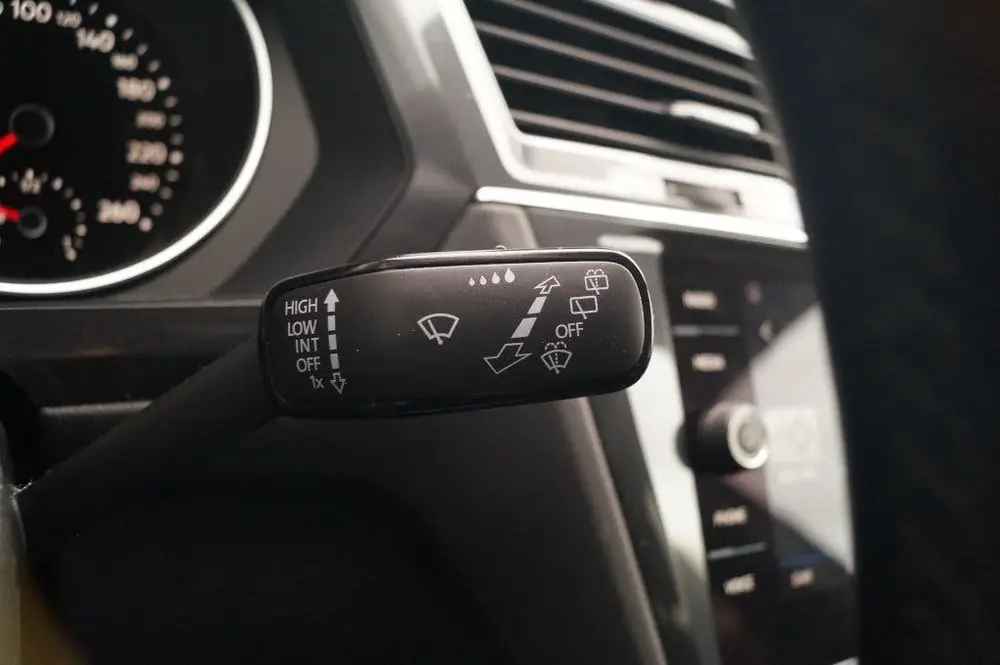 Volkswagen Tiguan Allspace 1.5 TSI 150pk DSG Comfortline Bus uit 2020, foto 17