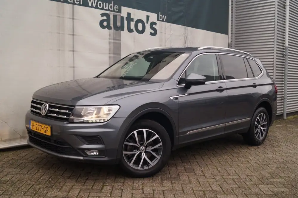 Volkswagen Tiguan Allspace 1.5 TSI 150pk DSG Comfortline Bus uit 2020, foto 3