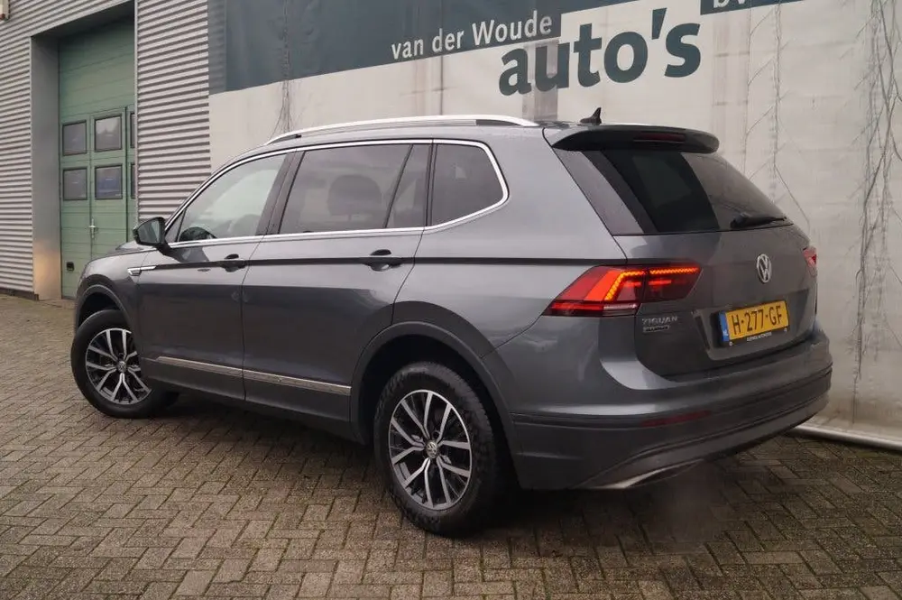 Volkswagen Tiguan Allspace 1.5 TSI 150pk DSG Comfortline Bus uit 2020, foto 6