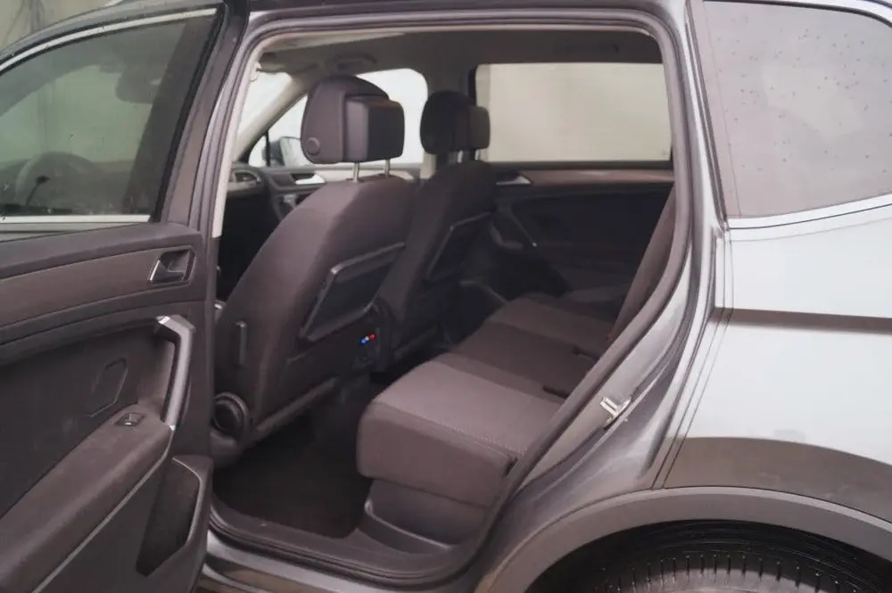 Volkswagen Tiguan Allspace 1.5 TSI 150pk DSG Comfortline Bus uit 2020, foto 8