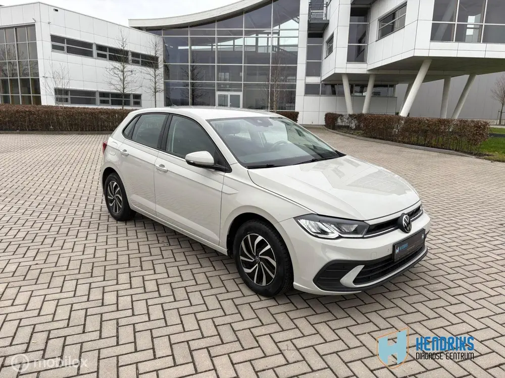 Volkswagen Polo 1.0 TSI Life uit 2023