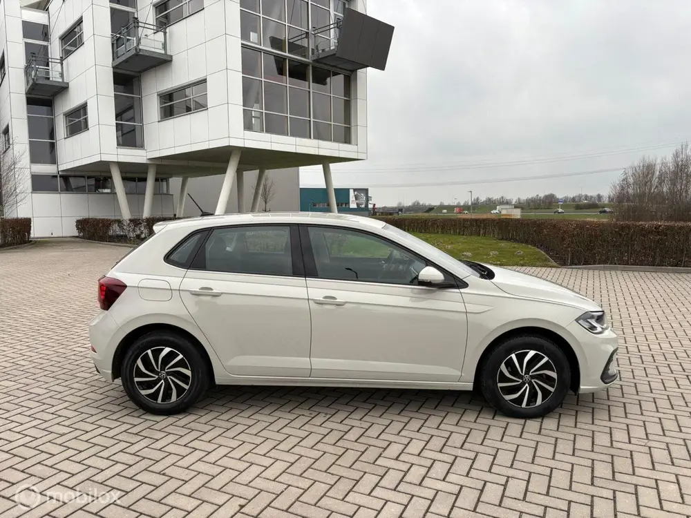 Volkswagen Polo 1.0 TSI Life uit 2023, foto 10