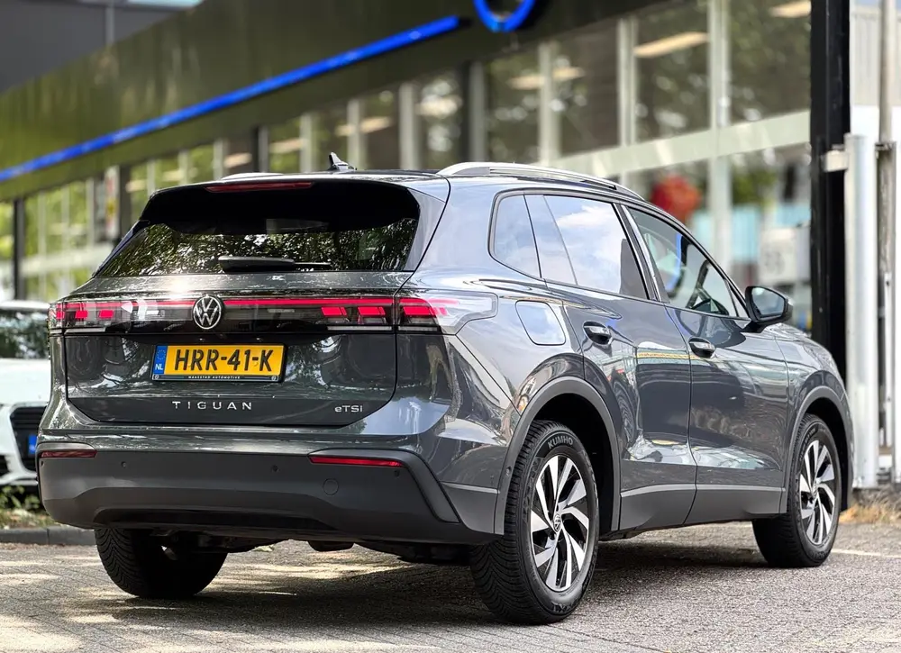 Volkswagen Tiguan 1.5 eTSI DSG Lane ass Drive pilot CarPlay uit 2024, foto 8
