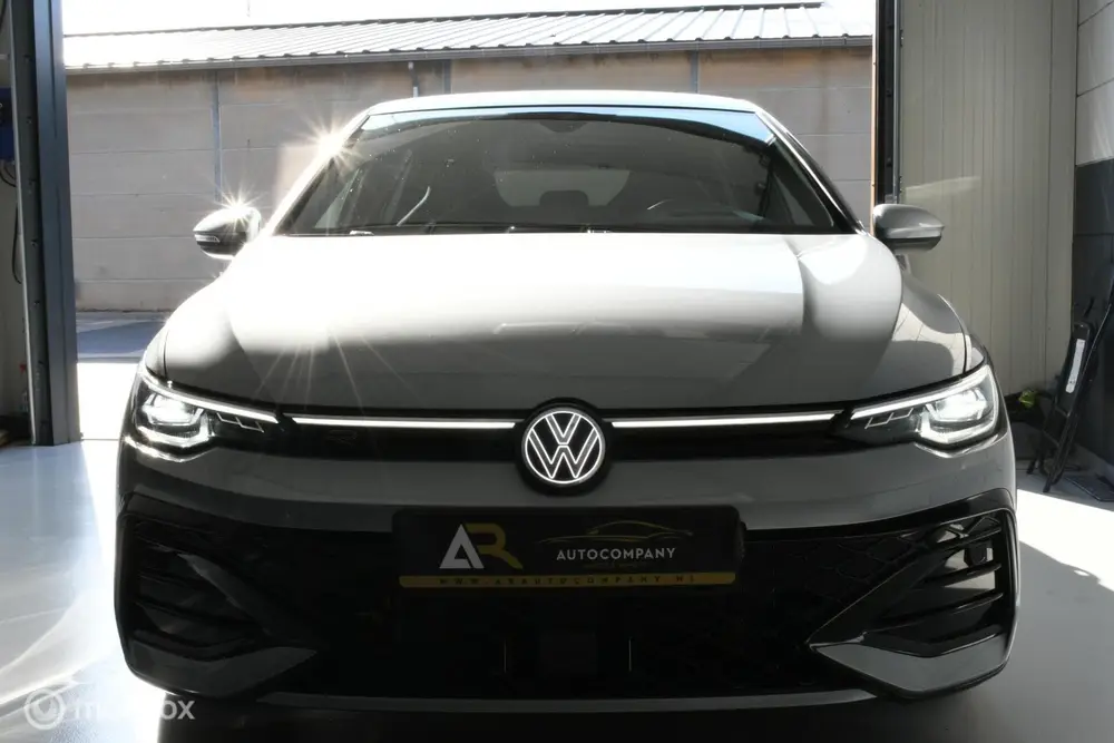 Volkswagen Golf 2.0 TSI 4Motion PANO|KEYLS|UNIEK! uit 2025, foto 14