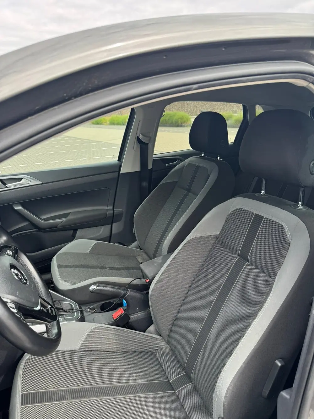Volkswagen Polo 1.0 TSI 115pk 7-DSG 2019 Grijs uit 2019, foto 13