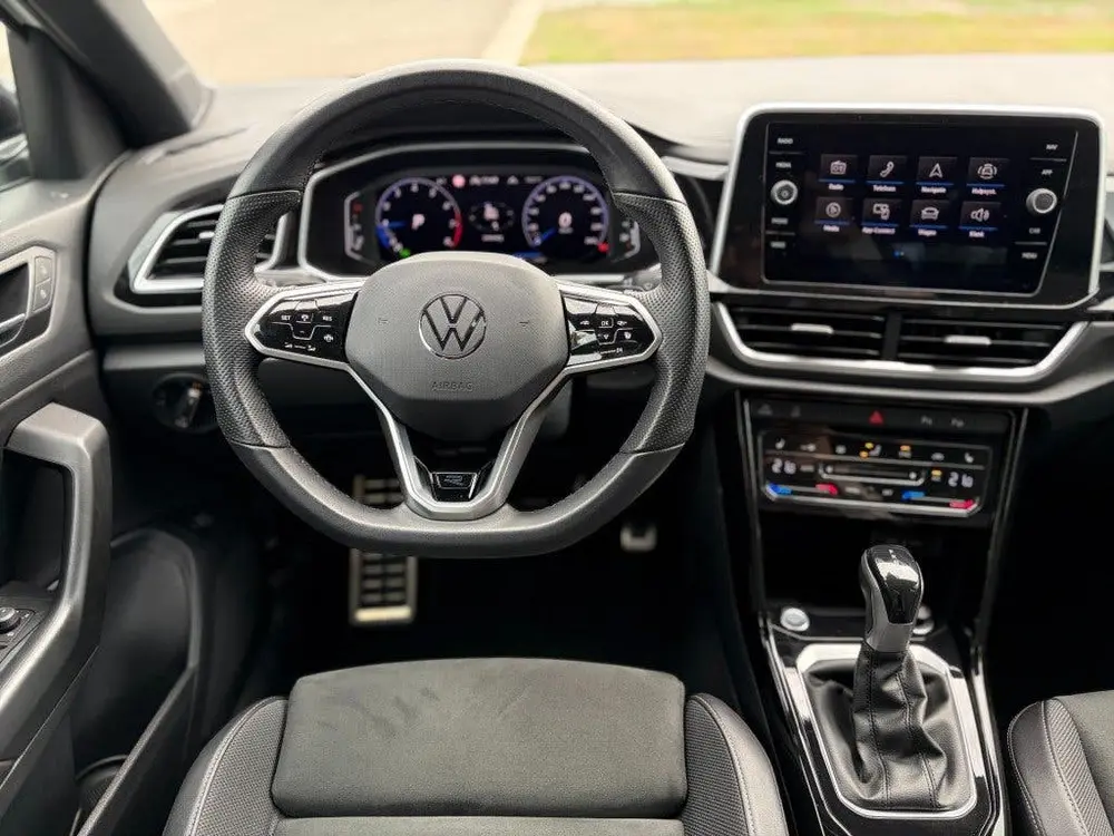 Volkswagen T-ROC 1.5 TSI R-Lne uit 2022, foto 10