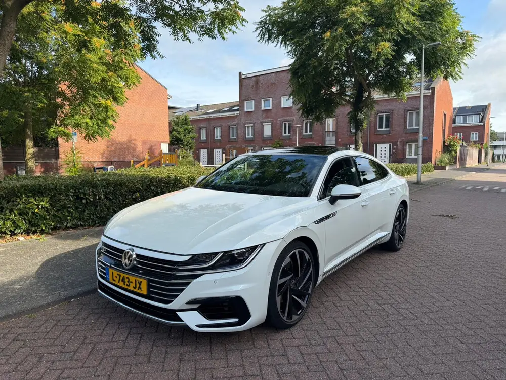 Volkswagen Arteon VW Arteon 2.0 TSI R-Line | Panorama | Massage | Leder | 20” uit 2020, foto 16