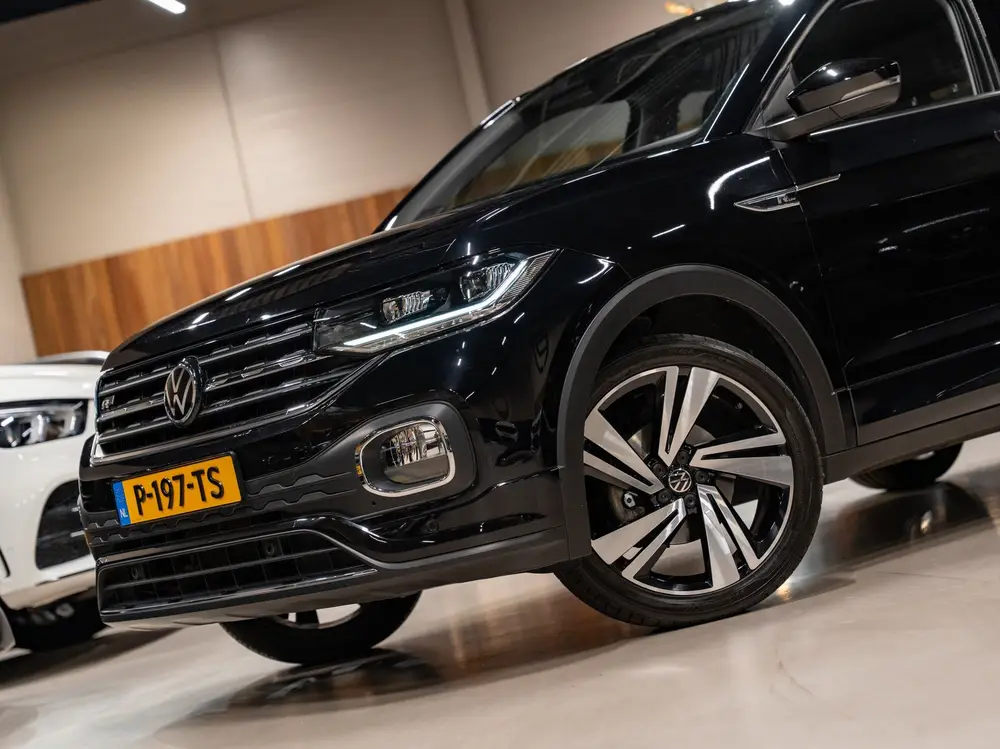 Volkswagen T-Cross 1.5 TSI 150PK DSG R-Line, Virtual Cockpit uit 2022, foto 16