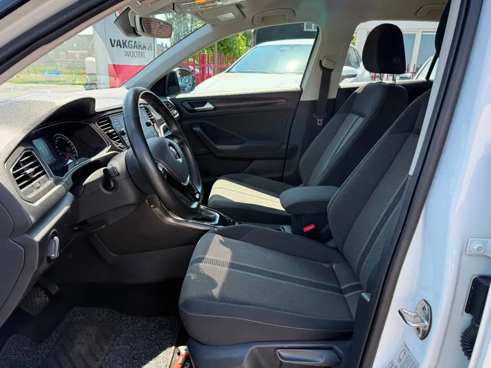 Volkswagen T-Roc 1.5 TSI Style Automaat RIJKLAAR! uit 2019, foto 11