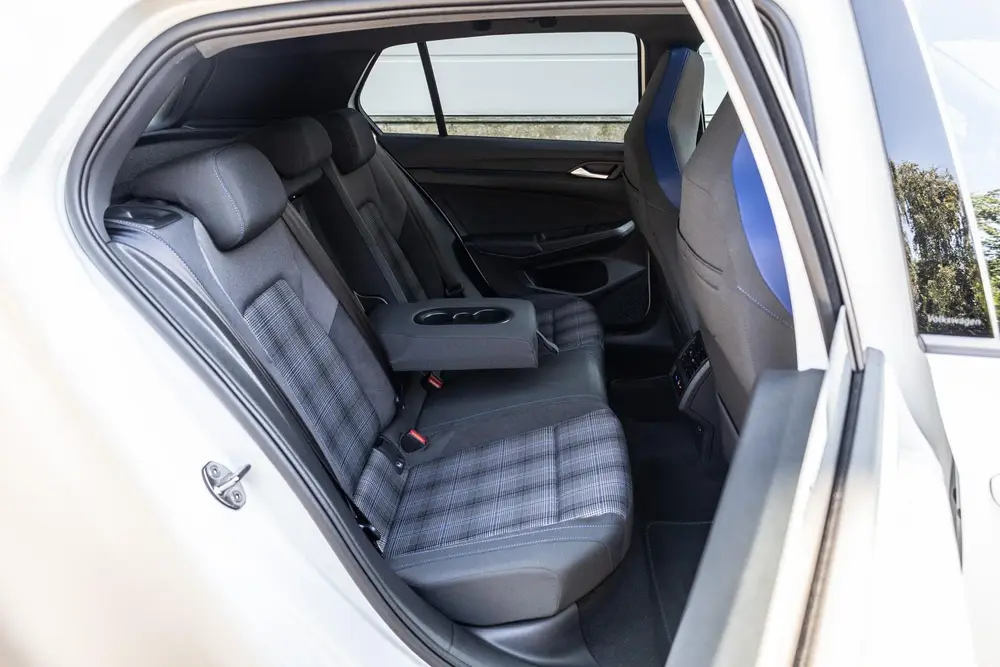 Volkswagen Golf GTE 1.5 eHybrid 272pk | 100% | Panoramadak | uit 2025, foto 18