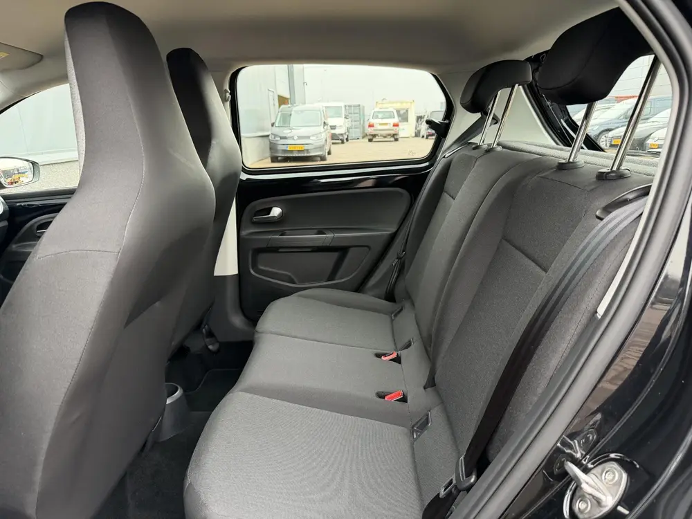 Volkswagen Up! 1.0 uit 2024, foto 11