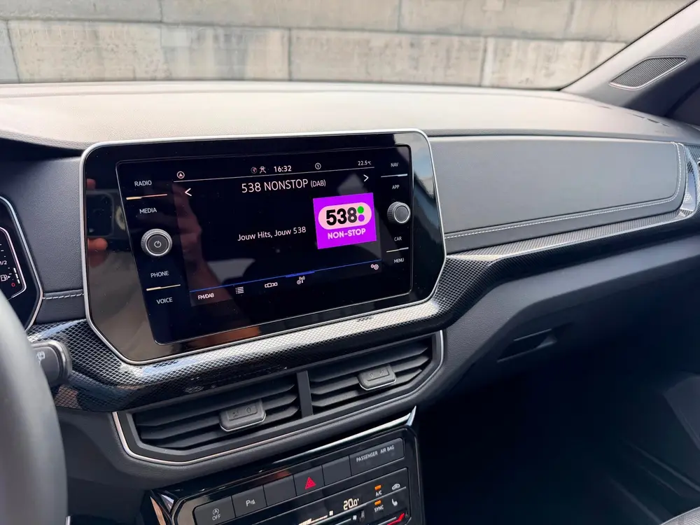 Volkswagen T-Cross 1.0 TSI R-Line Edition dsg uit 2025, foto 13