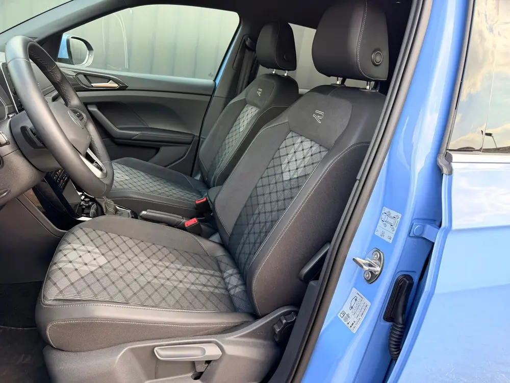 Volkswagen T-Cross 1.0 TSI R-Line Edition dsg uit 2025, foto 4