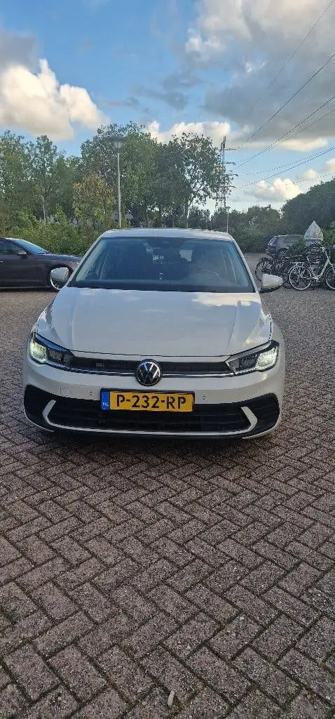 Volkswagen Polo 1.0 TSI 95pk Dsg-7 2022 Grijs uit 2022, foto 3