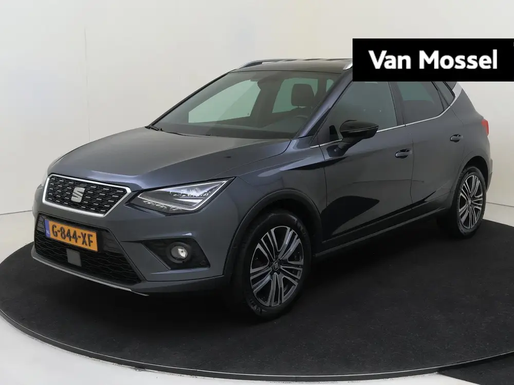 SEAT Arona 1.0 TSI Xcellence Business Intense | Apple carpla uit 2019