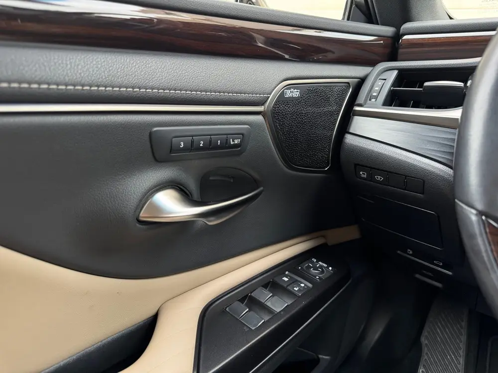 Lexus ES 300h President Line Dealer ondh.|Mark levinson|Carp uit 2019, foto 16