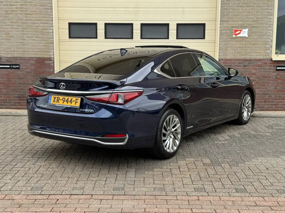 Lexus ES 300h President Line Dealer ondh.|Mark levinson|Carp uit 2019, foto 2