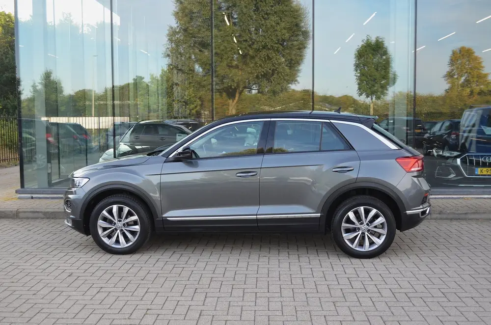 Volkswagen T-ROC 1.0 TSI | Navigatie | Adaptive cruise contr uit 2019, foto 2
