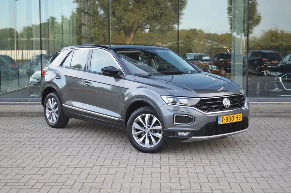 Volkswagen T-ROC 1.0 TSI | Navigatie | Adaptive cruise contr uit 2019, foto 6