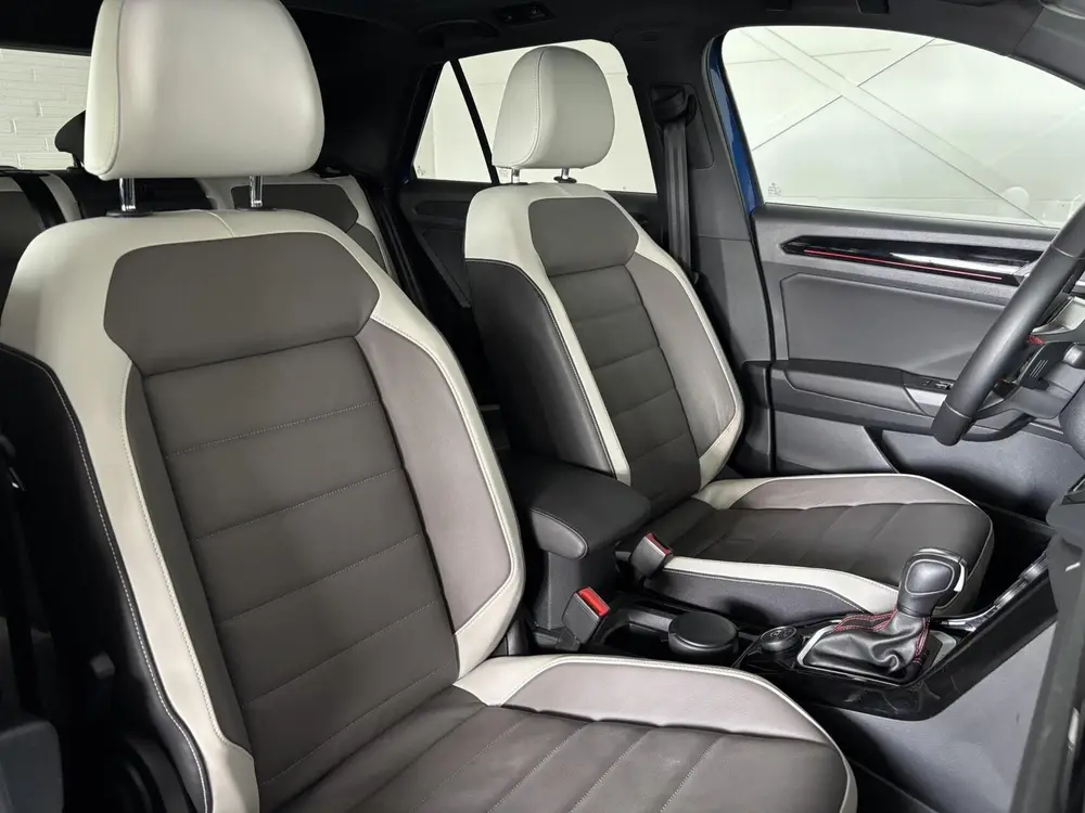 Volkswagen T-Roc 2.0 TSI 4Motion Sport Business R uit 2020, foto 12